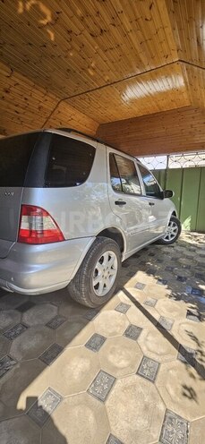 Mercedes ML 270 2002, 380,000 km - 2.7 l - Sumqayıt
