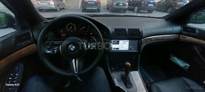 BMW 528-11