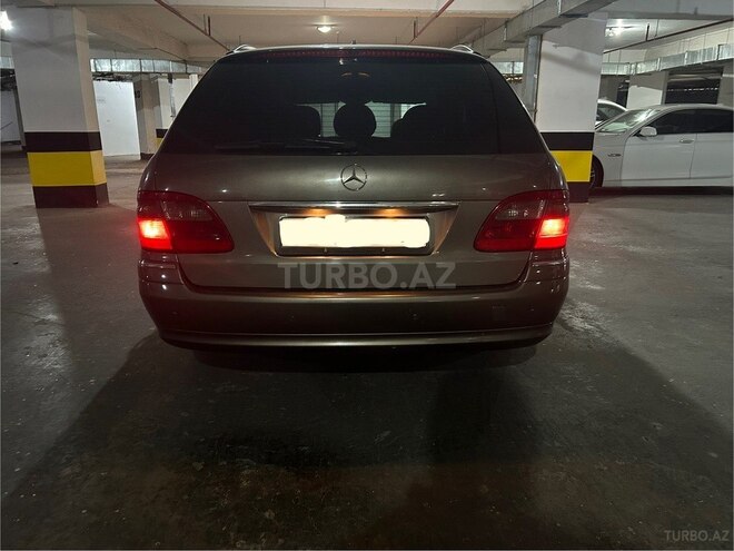 Mercedes E 220-9