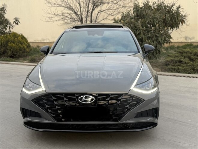 Hyundai Sonata-2