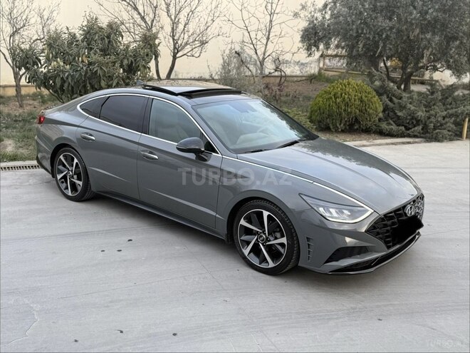 Hyundai Sonata-5