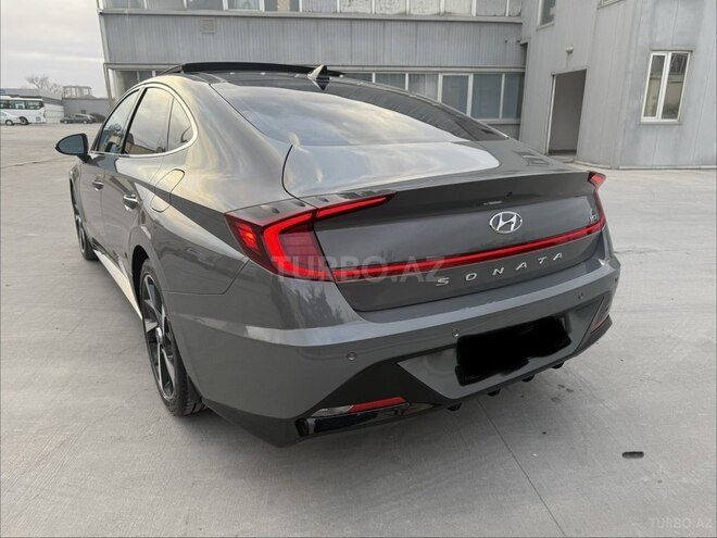 Hyundai Sonata-10