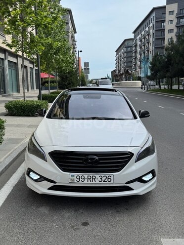 Hyundai Sonata-1