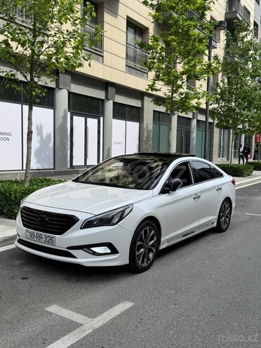 Hyundai Sonata-2