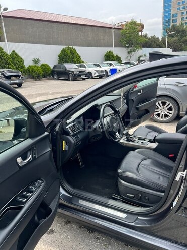 Kia Optima-11
