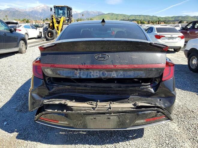 Hyundai Sonata-6