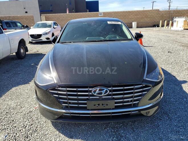 Hyundai Sonata-3