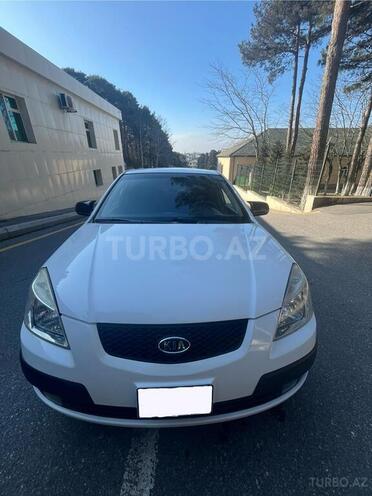 Kia Rio-1