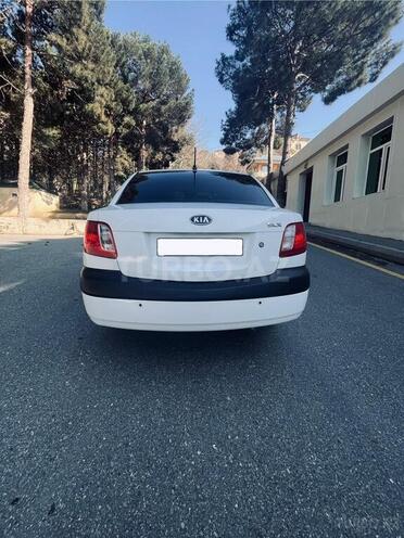 Kia Rio-2