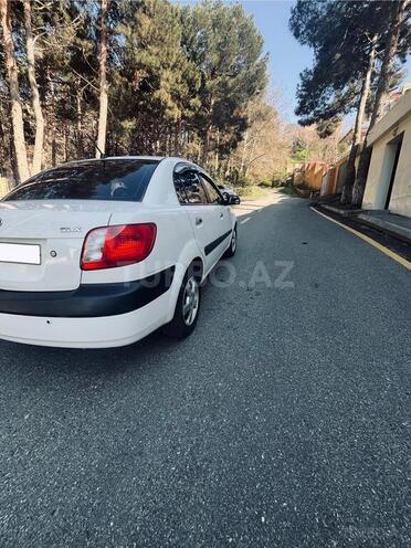 Kia Rio-7