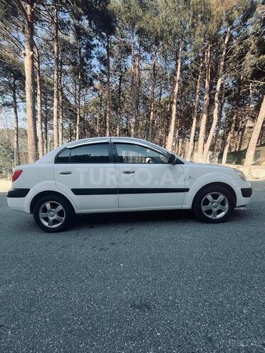 Kia Rio-6