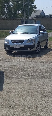 Kia Rio-5