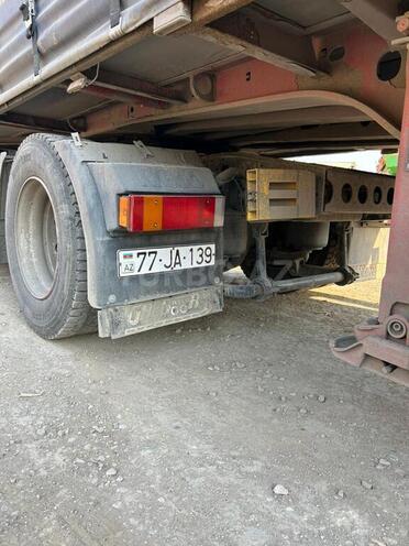 Iveco Stralis-6