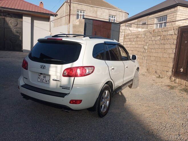 Hyundai Santa Fe-4