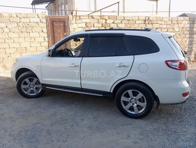 Hyundai Santa Fe-6