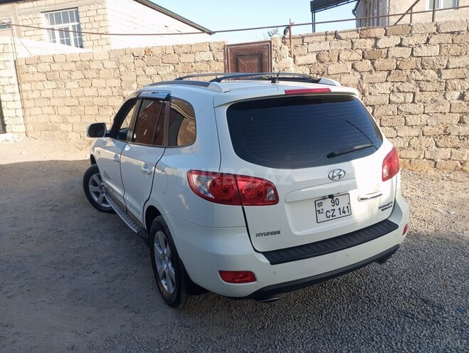 Hyundai Santa Fe-8