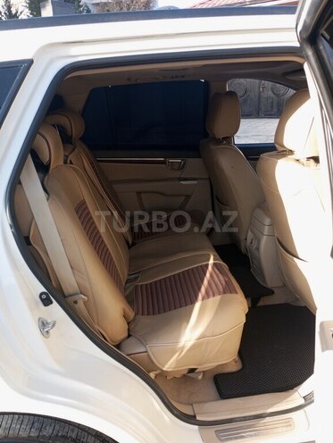 Hyundai Santa Fe-11