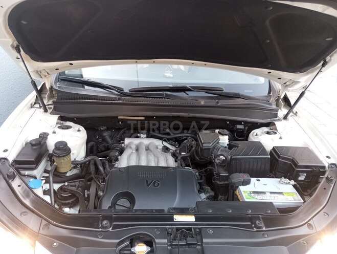 Hyundai Santa Fe-16