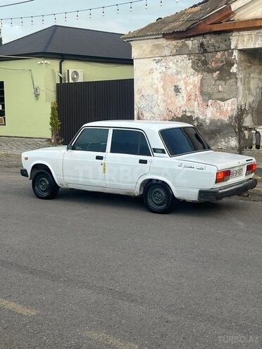 LADA (VAZ) 2107-4