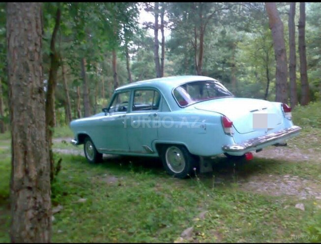 GAZ 21 "Volga"-4