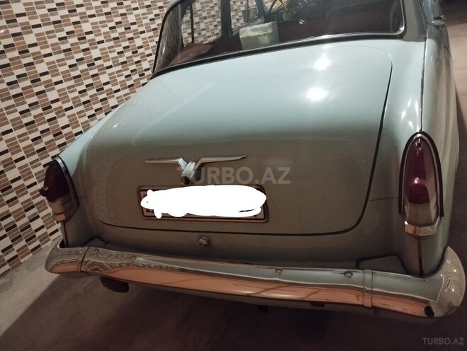 GAZ 21 "Volga"-6