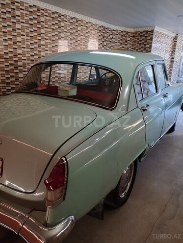GAZ 21 "Volga"-9