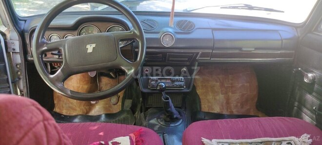 LADA (VAZ) 2106-4