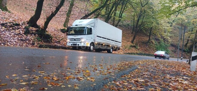 Mercedes Atego 818-6