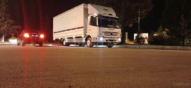 Mercedes Atego 818-7