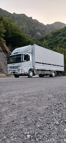 Mercedes Atego 818-3