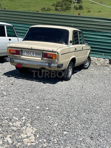 LADA (VAZ) 2106-4