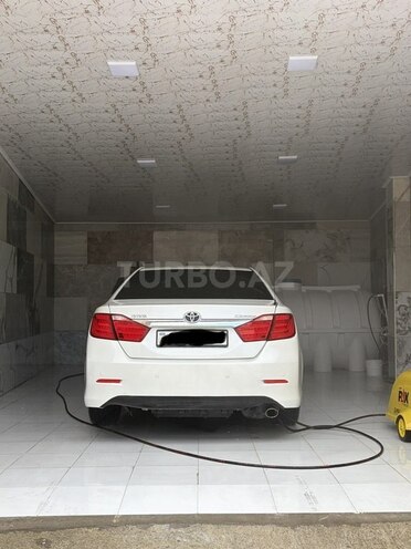 Toyota Camry-2