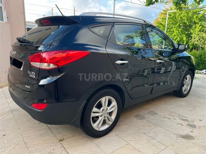 Hyundai ix35-7