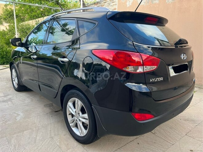 Hyundai ix35-8