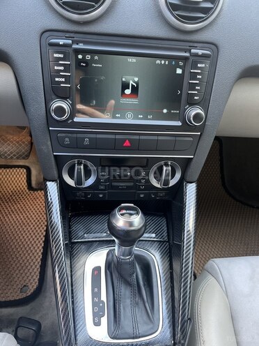 Audi A3-8