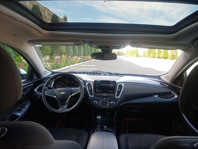 Chevrolet Malibu-10