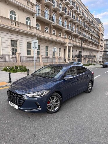 Hyundai Avante-5