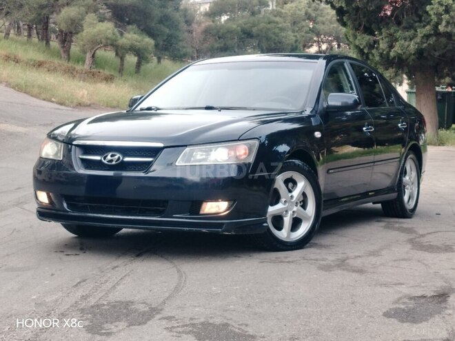 Hyundai Sonata-1