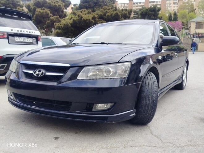 Hyundai Sonata-9