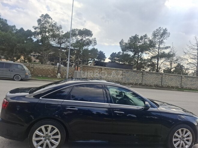 Audi A6-4