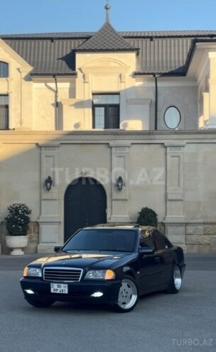 Mercedes C 200-1