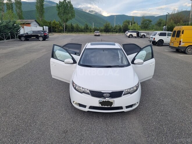 Kia Cerato-11