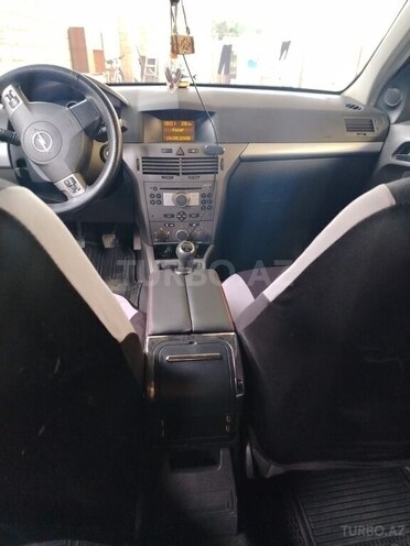 Opel Astra-4
