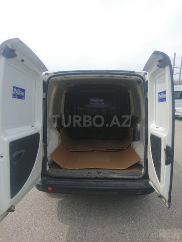 Fiat Doblo-8