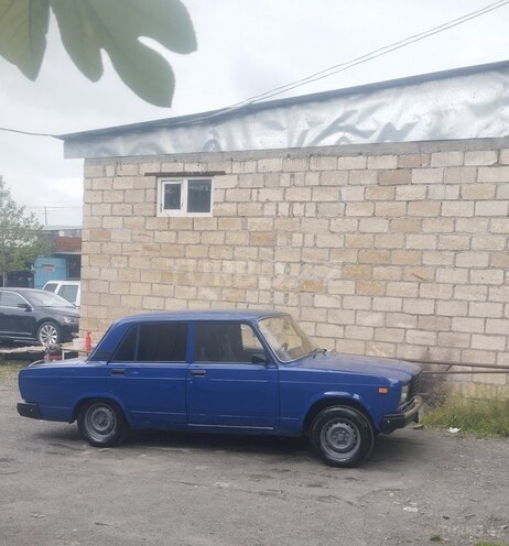 LADA (VAZ) 2107-4