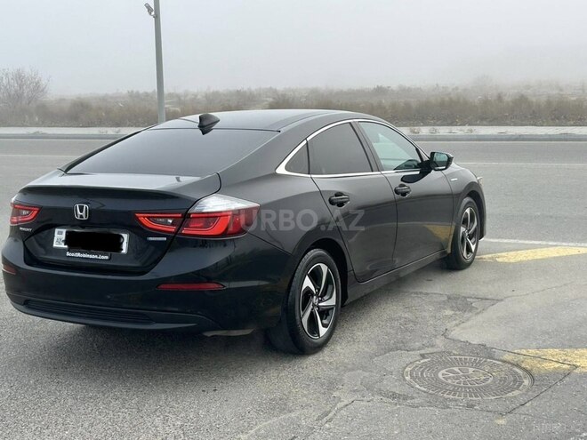 Honda Insight-2