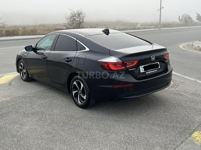 Honda Insight-4