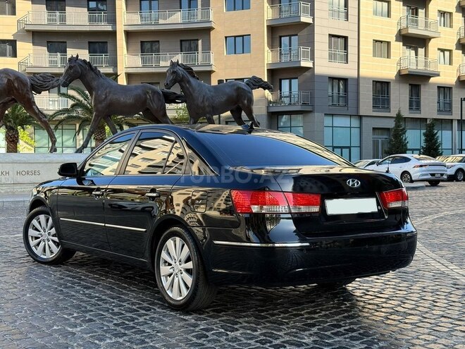 Hyundai Sonata-9