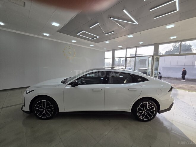 Changan Uni-V iDD-3