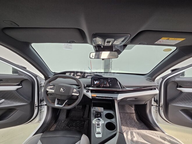 Changan Uni-V iDD-8